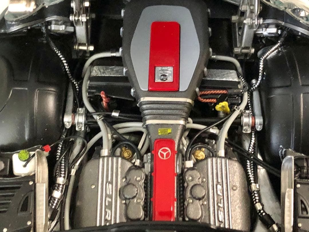 ★絶版レア！C￼MC 1/18 メルセデスベンツ￼ SLR McLaren