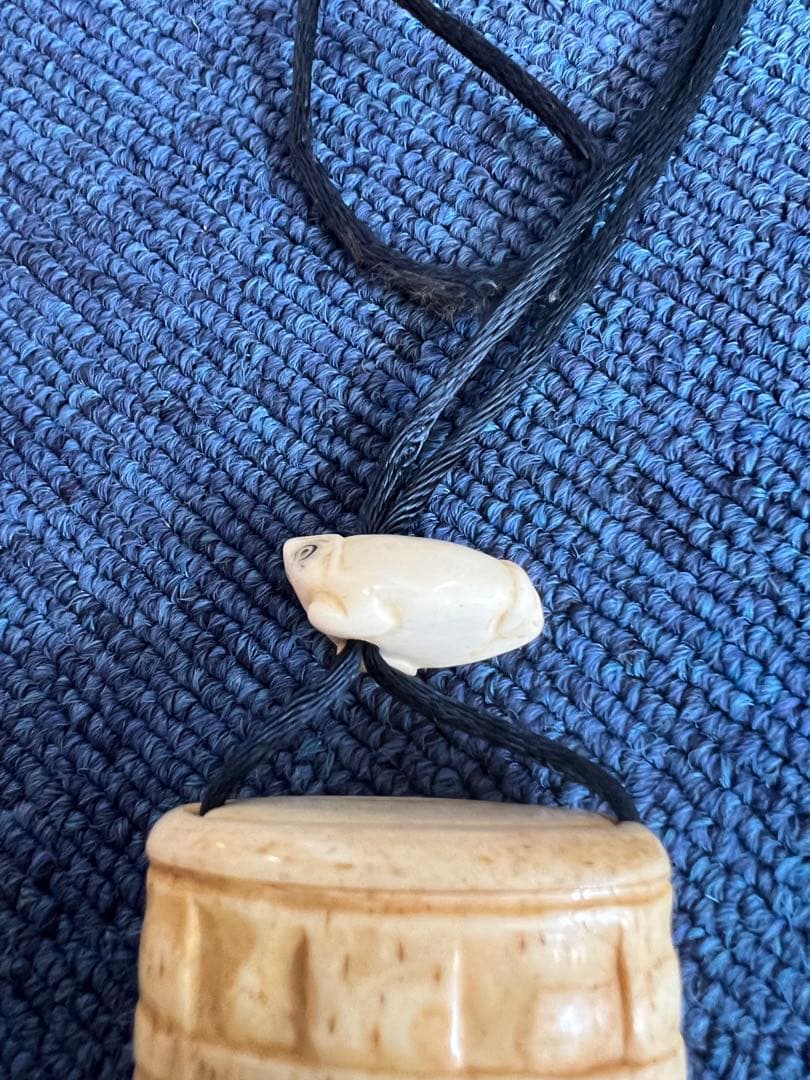 1229 二段印籠　根付　極細工