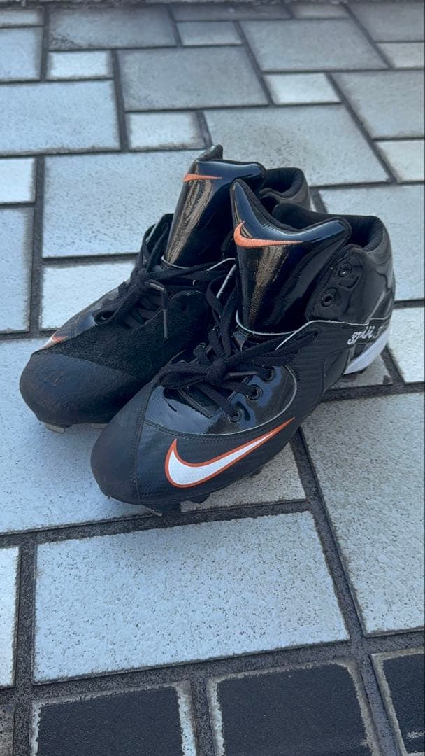【読売ジャイアンツ選手 実使用スパイク】 NIKE／金具スパイク／27cm