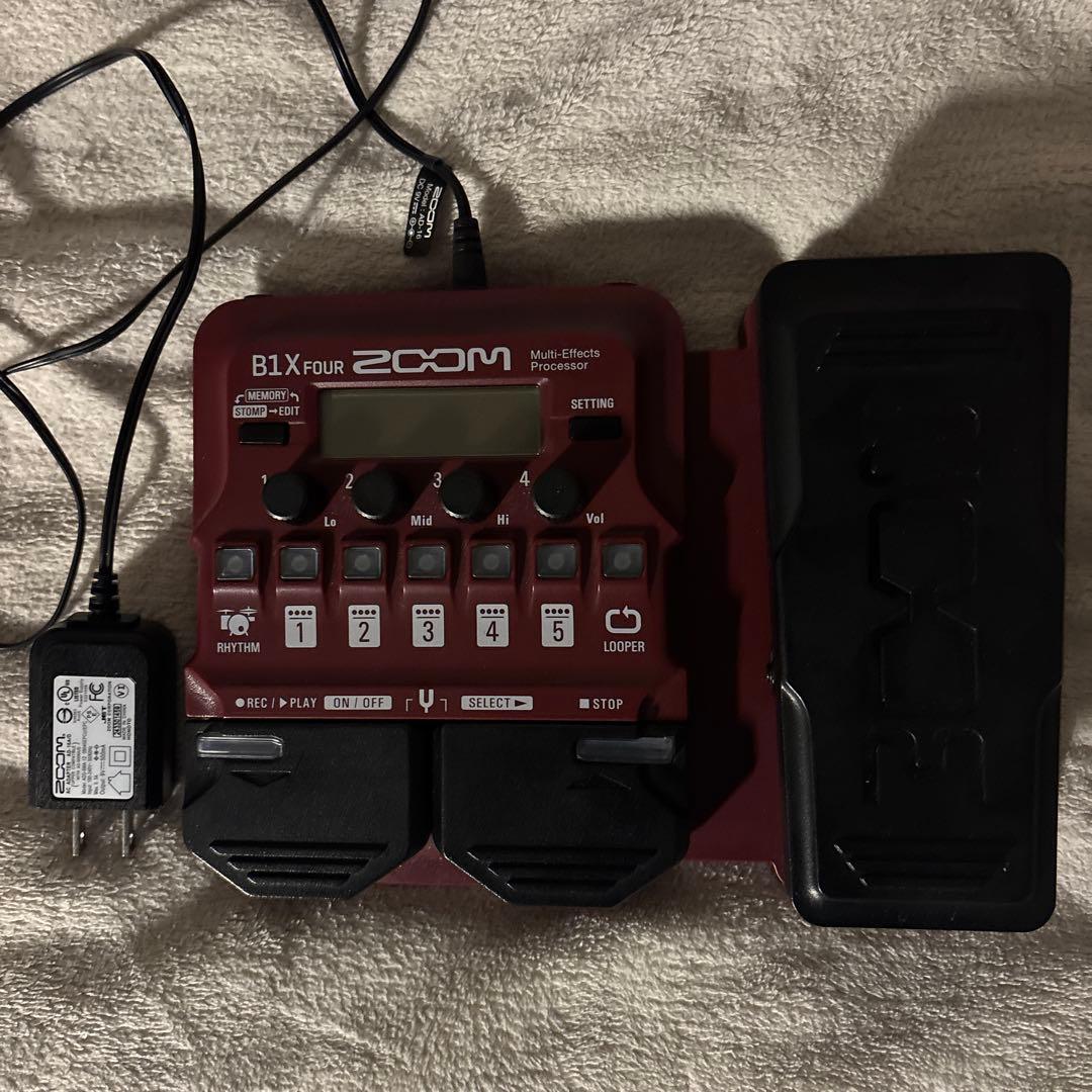 【マルチエフェクター】ZOOM ( ズーム ) B1X FOUR ベース用マルチ