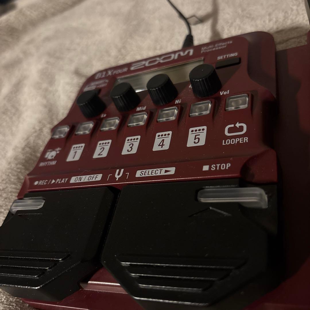 【マルチエフェクター】ZOOM ( ズーム ) B1X FOUR ベース用マルチ