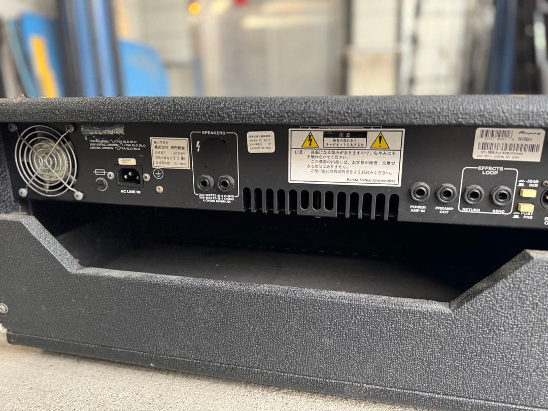Ampeg SVT-350 ベース用アンプ