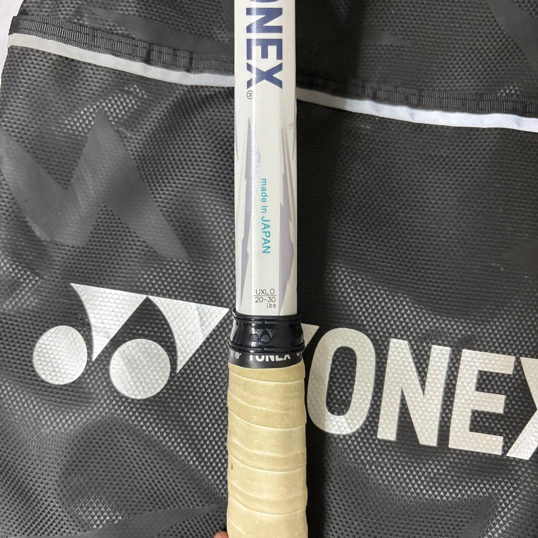 YONEX ボルトレイジ5S 白