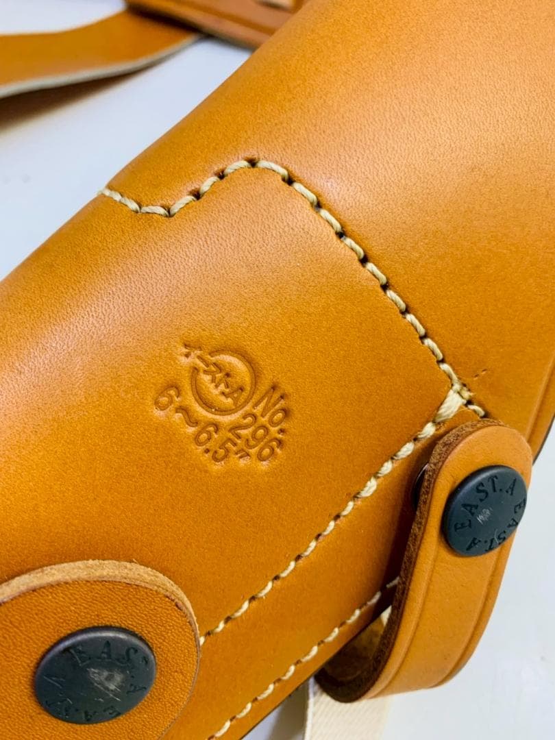 55Z イーストA 296 レザーホルスター 調整可能ストラップ ガンホルダー