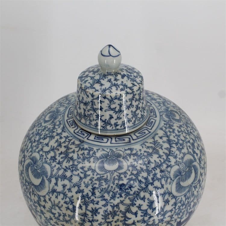 中国美術 鯖牡丹纏枝双喜梅瓶 景徳鎮 工芸品 置物