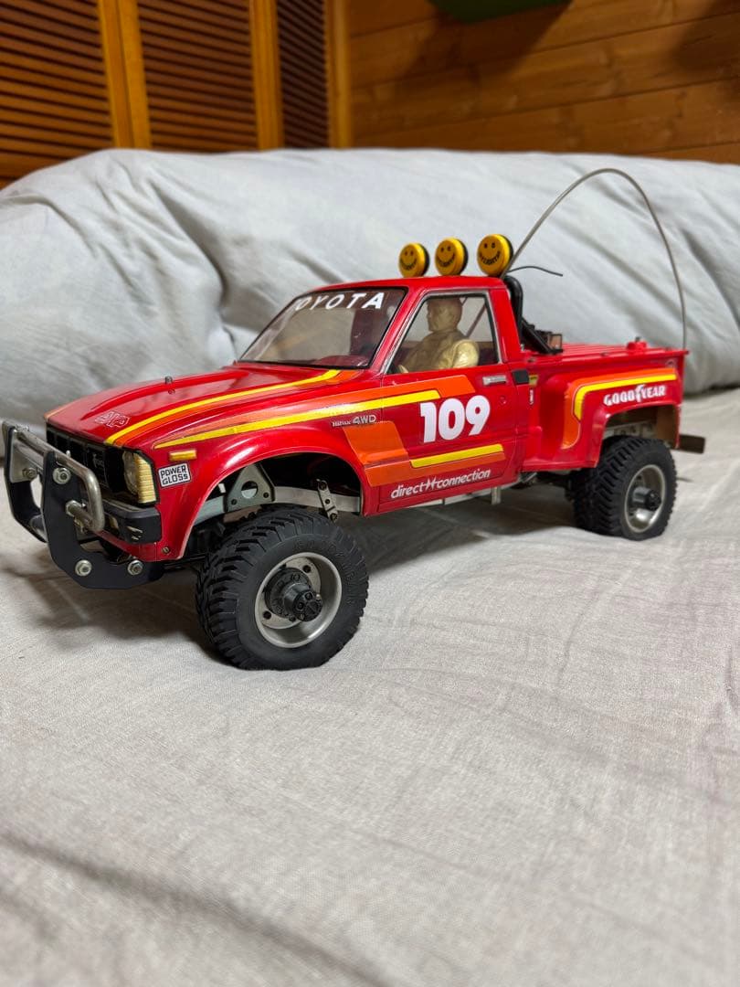 0時まで限定お値引 タミヤ　ラジコン　TOYOTA ハイラックス初代　トラック