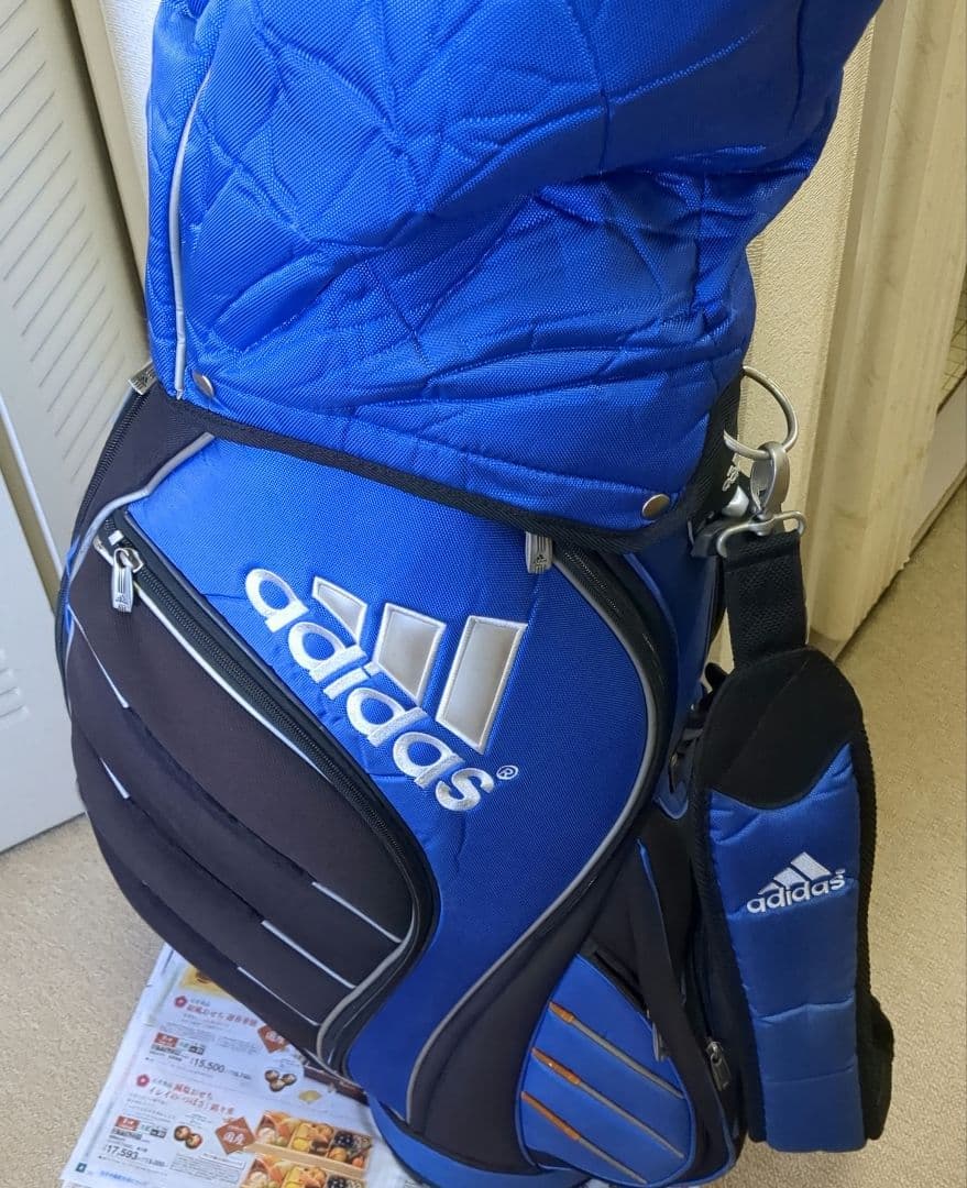 素敵なアディダスキャディバッグ