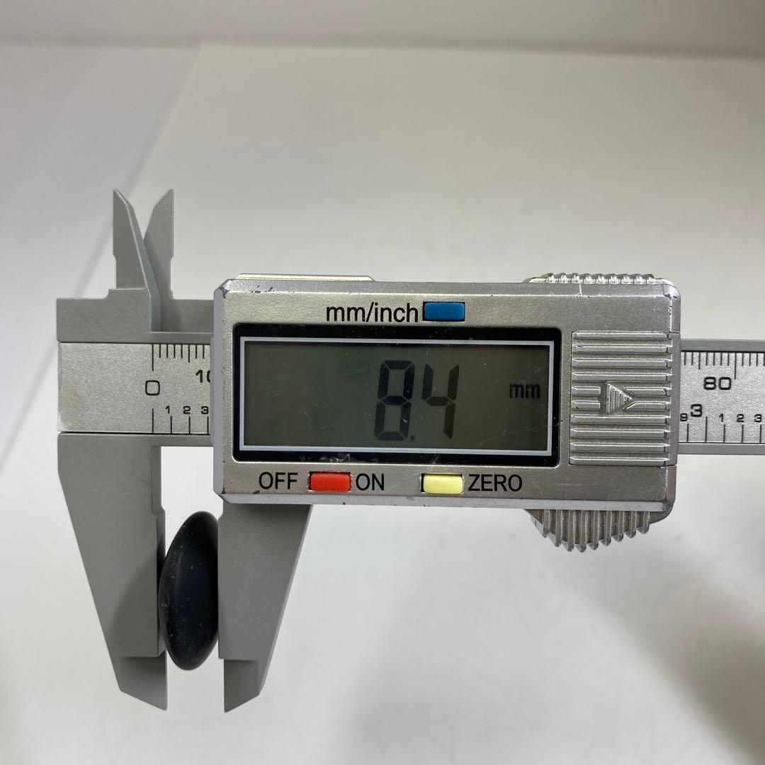 日向産碁石　本那智黒碁石　921g(白)1040g(黒) 東な7-0311①