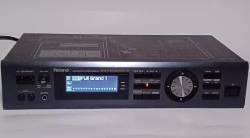 Roland INTEGRA-7 元箱 全付属品付 SuperNATURAL音源