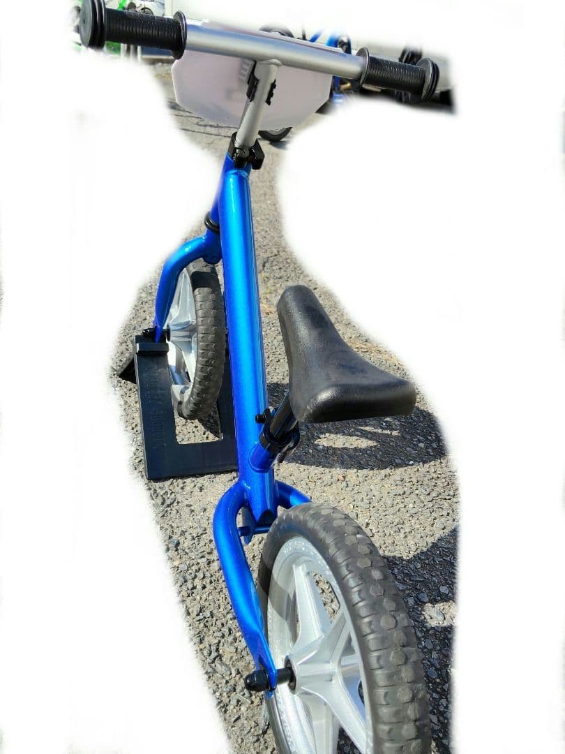 ストライダー　STRIDER　バランスバイク　キャンディブルー