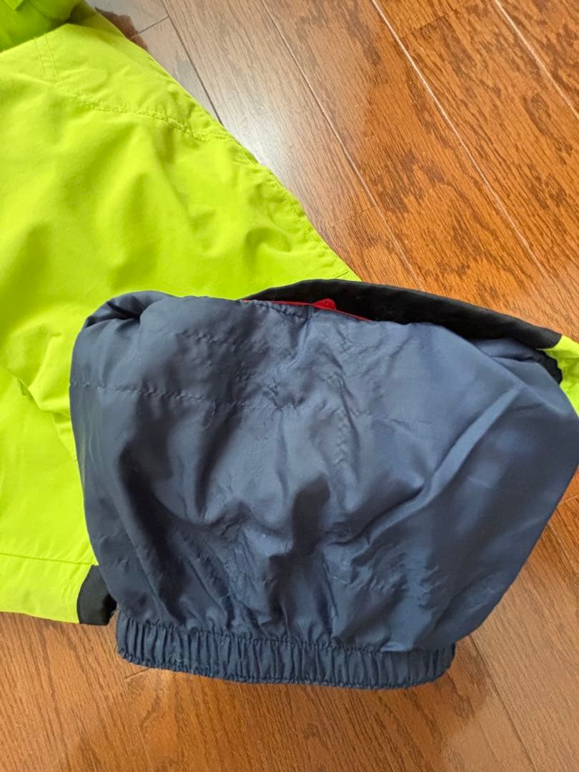 【バートン】キッズLサイズ　スノーボードウェア　上下150cm〜163cm