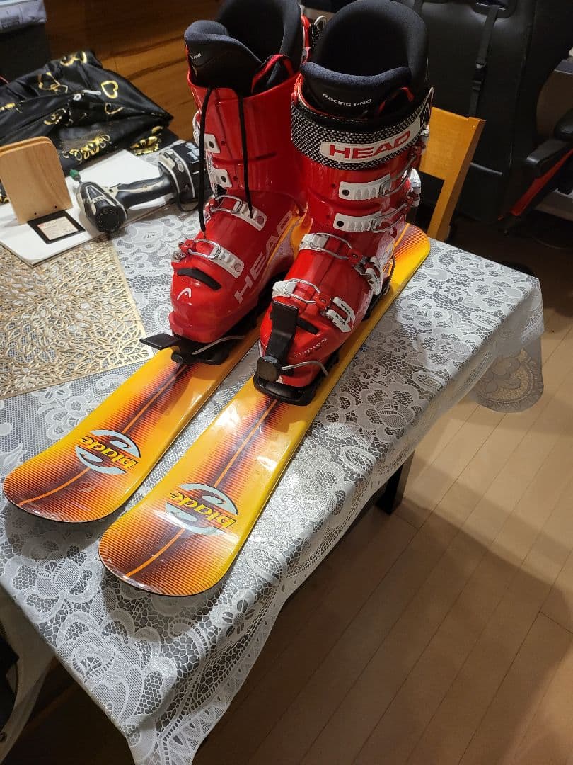 HEAD ブーツとスキー板26.5。