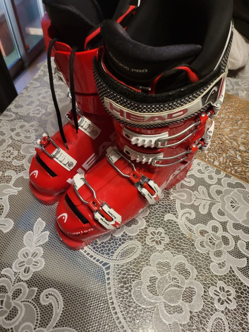 HEAD ブーツとスキー板26.5。