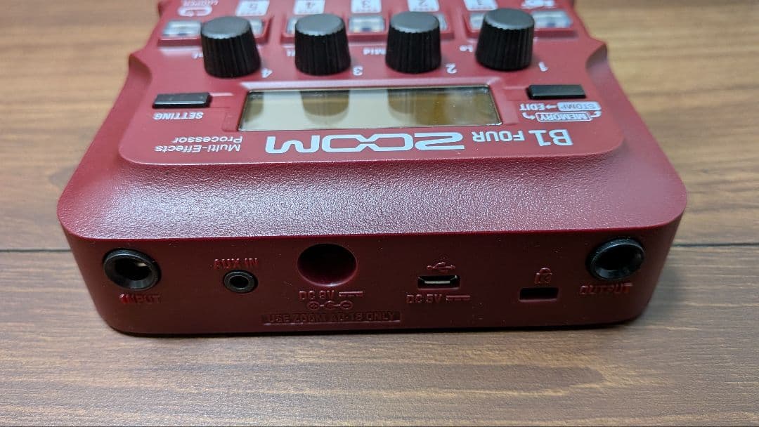 ZOOM B1 FOUR　AD-16A/D