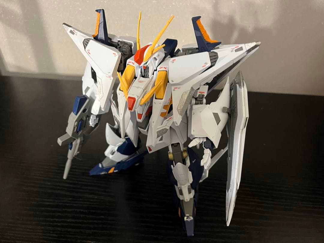 HGUCクスィーガンダム　部分塗装完成品
