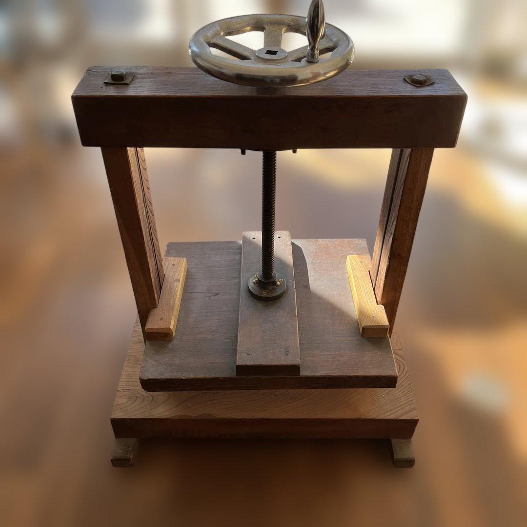 【昭和レトロ】木製プレス 製本用万力 ハンドル付 古道具 大型64cm幅