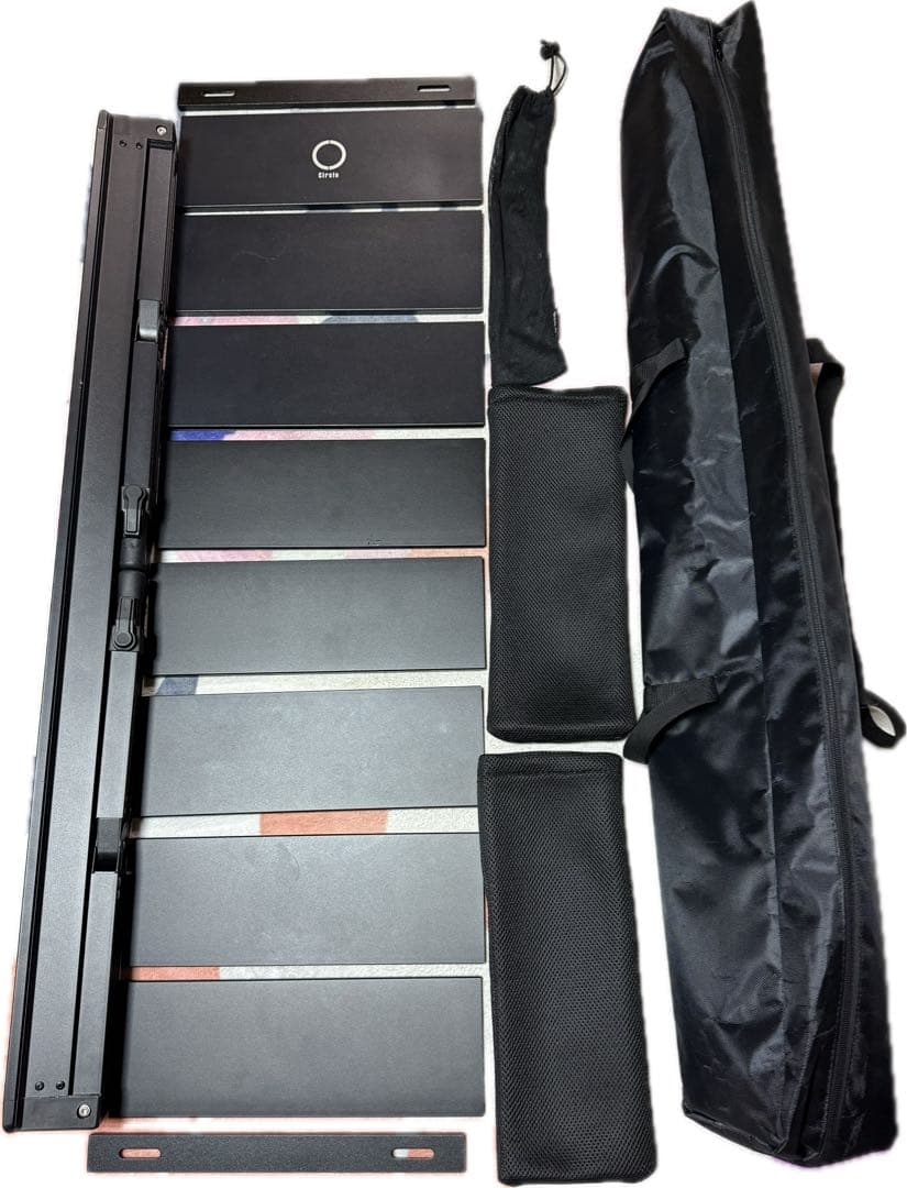 IGT 規格 折り畳みテーブル 4ユニット ０.5ユニット天板×8枚