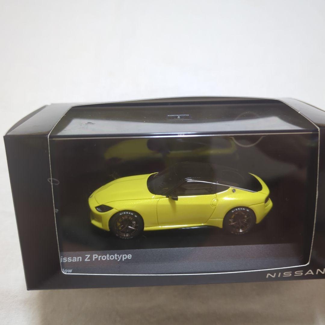 ニッサン Z Prototype 1/43