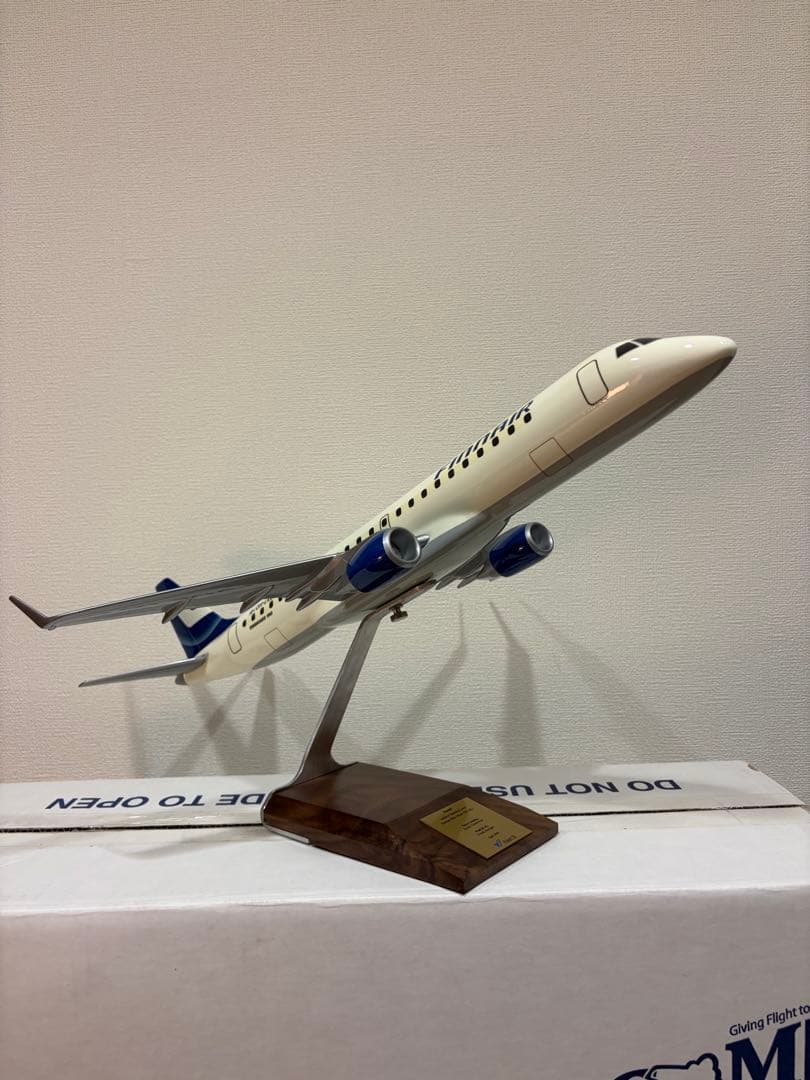 1/72 PACMIN パックミン フィンエアー E190 finnair
