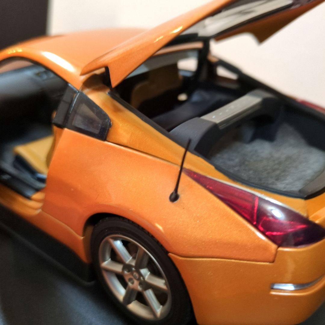 ミニカー AUTOart NISSAN FAIRLADY 350Z 1/18