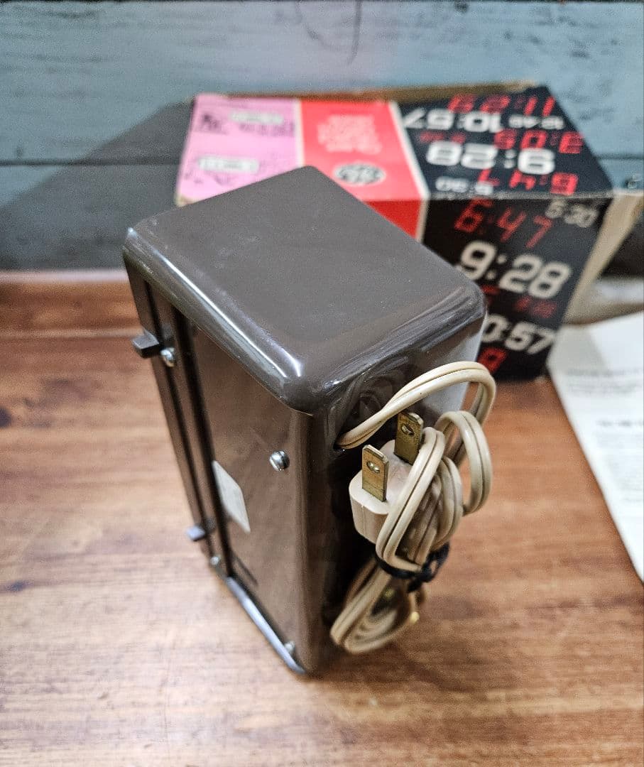 US Vintage General Electric フリップ時計 8120