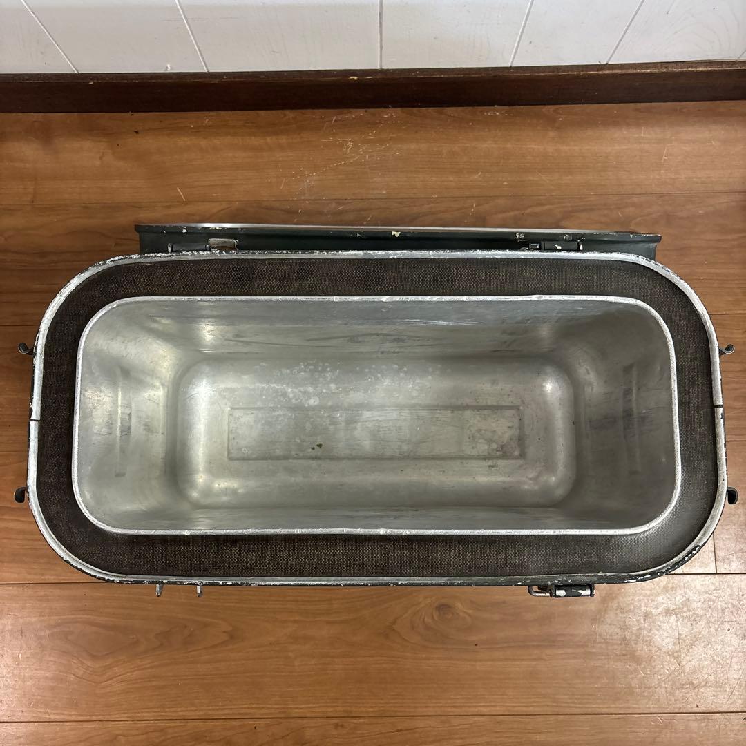 米軍　実物　フードコンテナ　破損箇所あり　送料無料