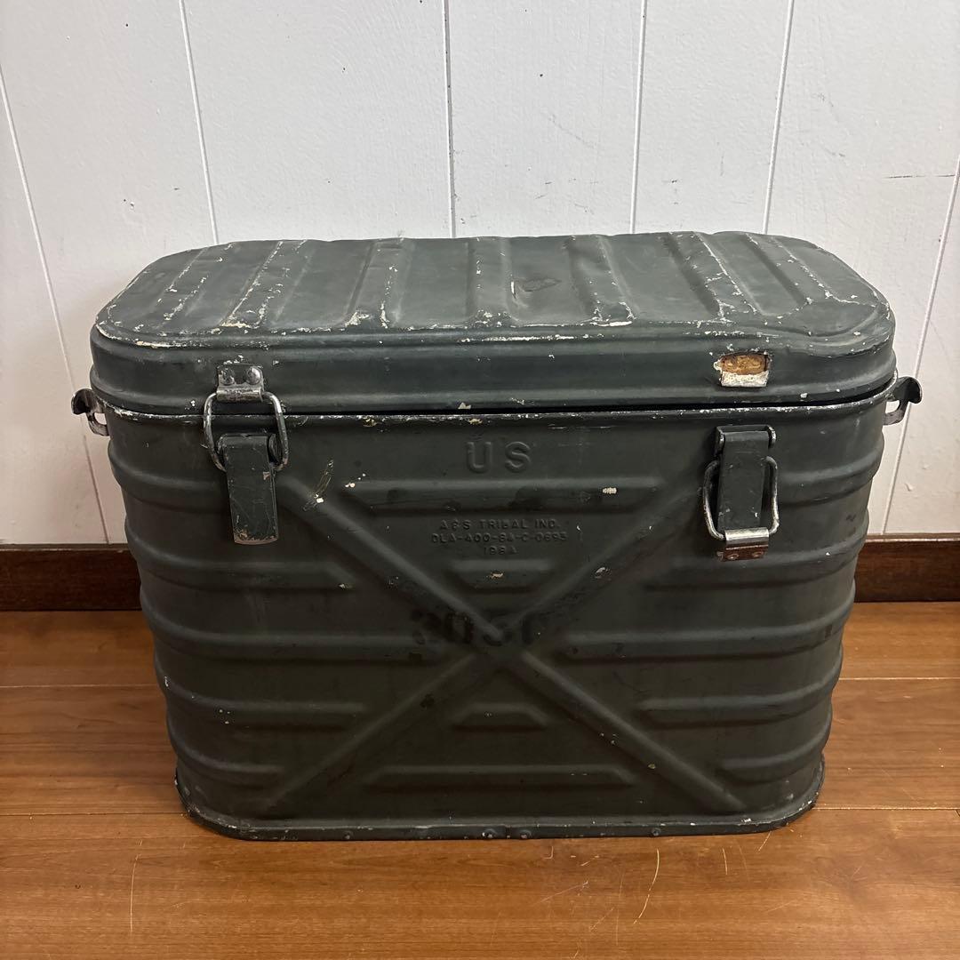 米軍　実物　フードコンテナ　破損箇所あり　送料無料