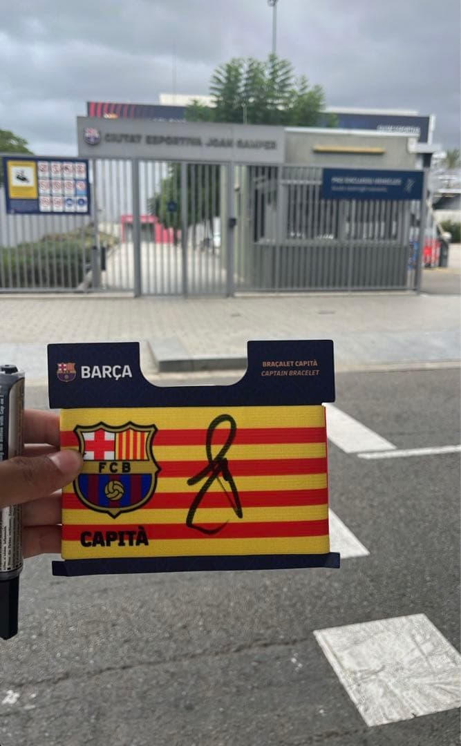 プジョル　puyol 直筆サイン　FCバルセロナ　アームバンド