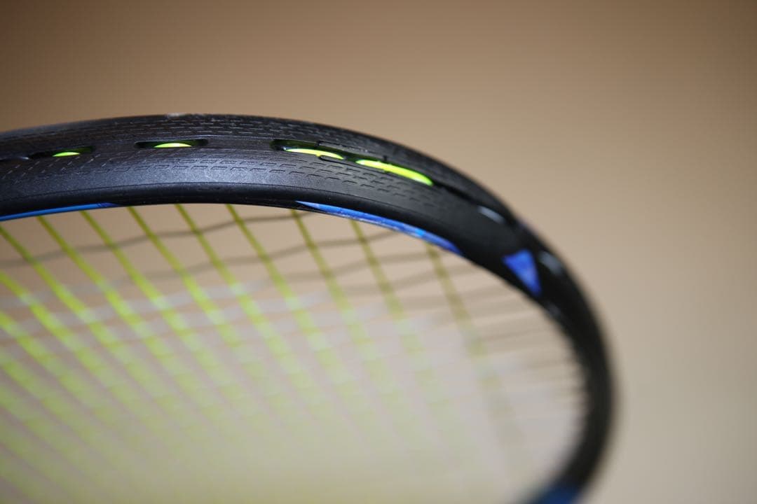 【美品】YONEX EZONE 98 LG テニスラケット G2