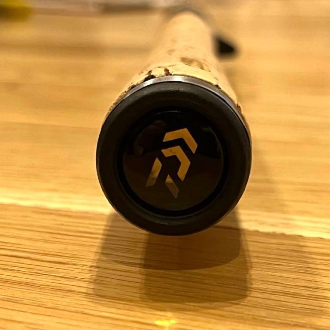 ダイワ ブラックレーベル FM 7102 MHRB