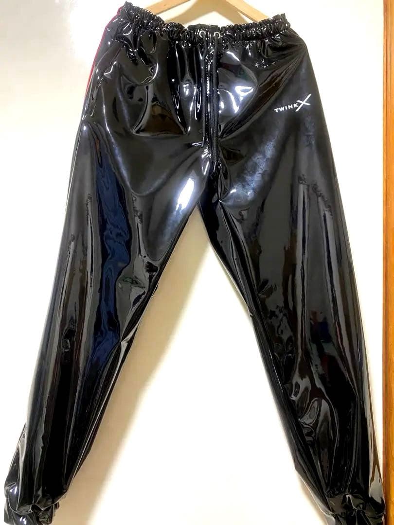 TWINKX PVCジャケットとパンツセット