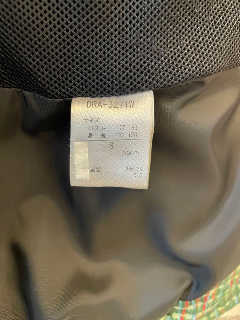 〔美品〕 デサント スノーボースキーウェア　レディース ジュニア　サイズS