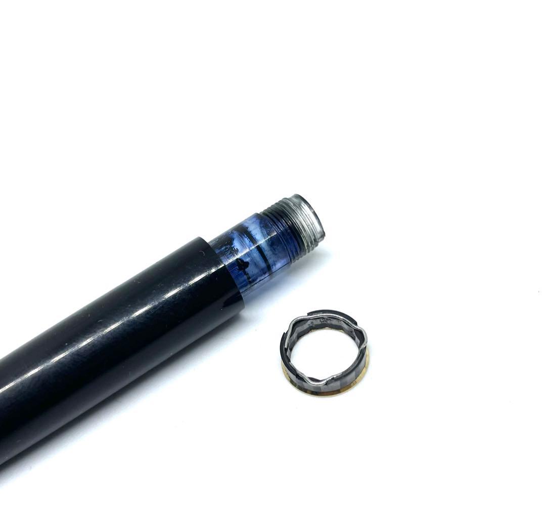 モンブラン　万年筆　ペン先K14 585 キャップ式　割れ有