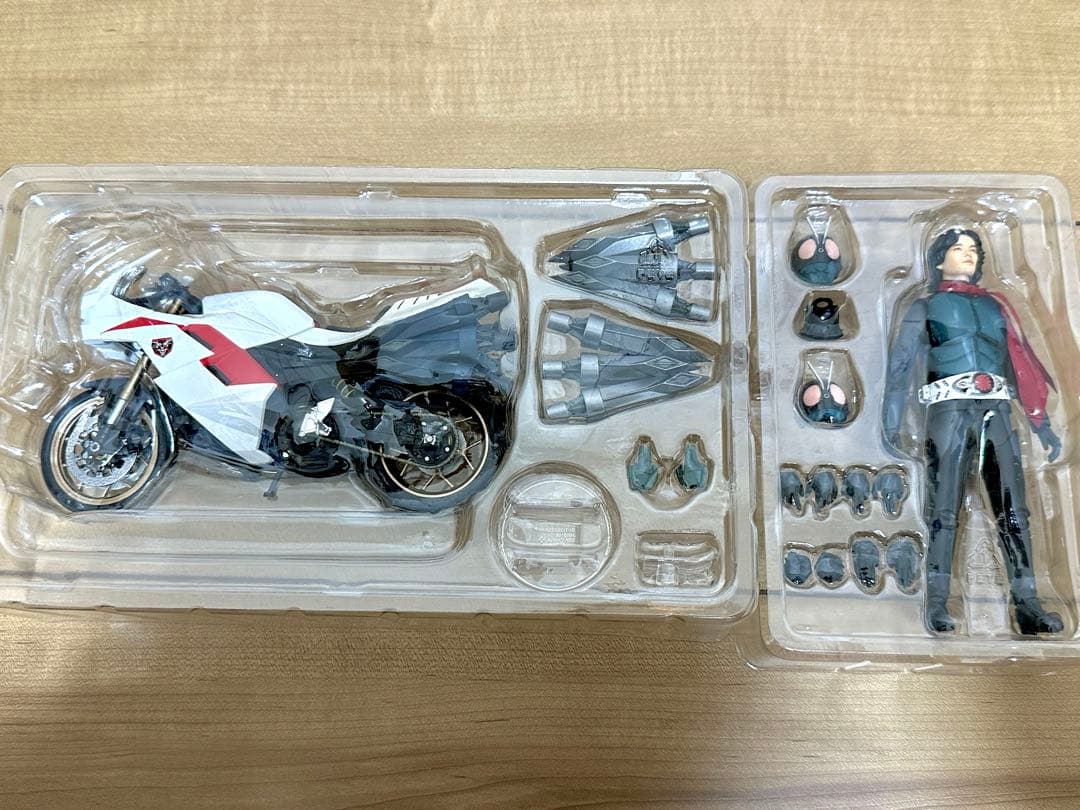 a*o様 シン仮面ライダー 本郷猛 サイクロン号 S.H.Figuarts フィ