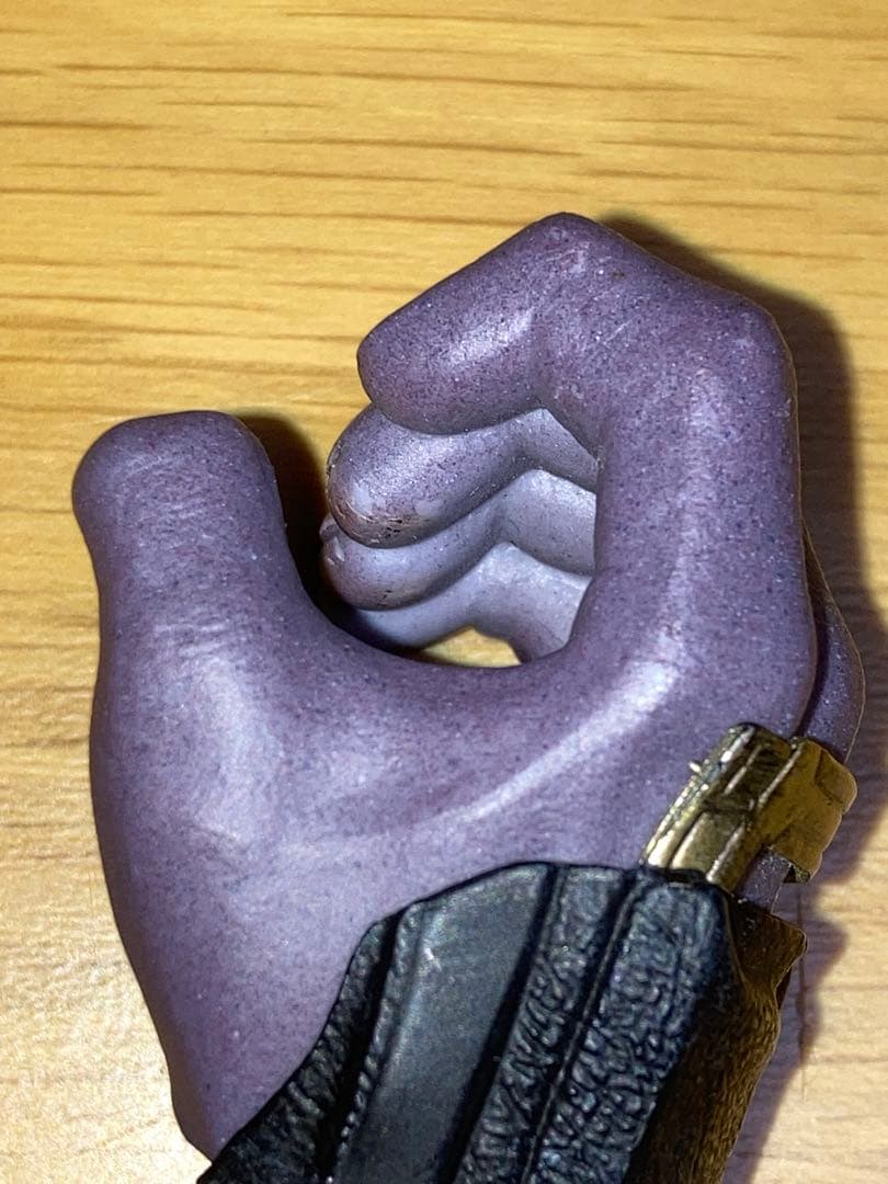 Hot Toys 「アベンジャーズ エンドゲーム」1/6 サノス