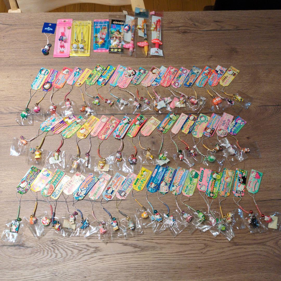 ご当地キティ羽付けストラップ 62個セット 未開封