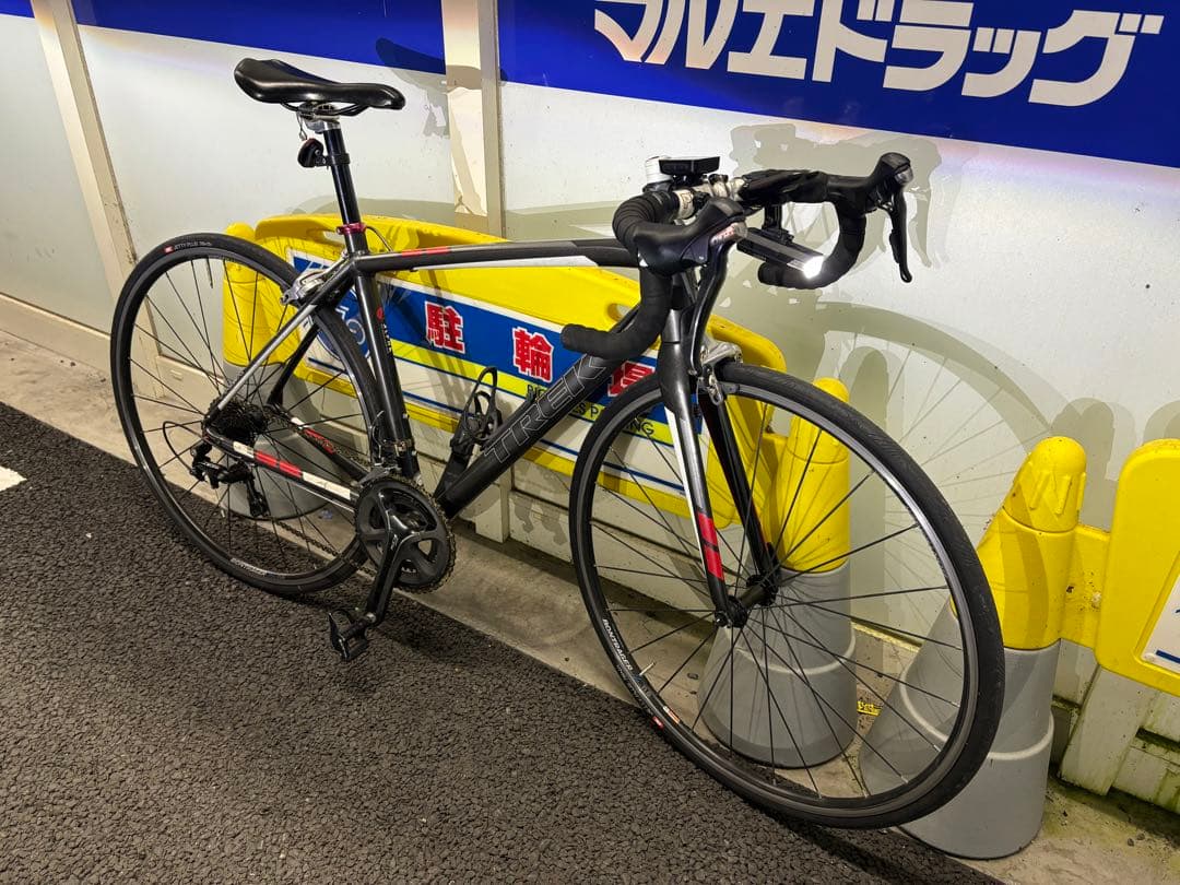 TREK Madone 2.3 ロードバイク カスタム可能