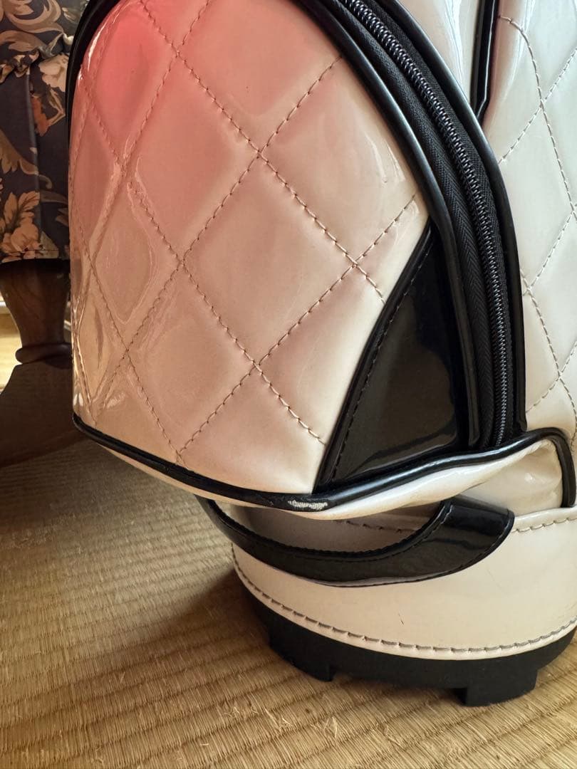 希少ホワイトBarbie ゴルフバッグ・キャディバッグ