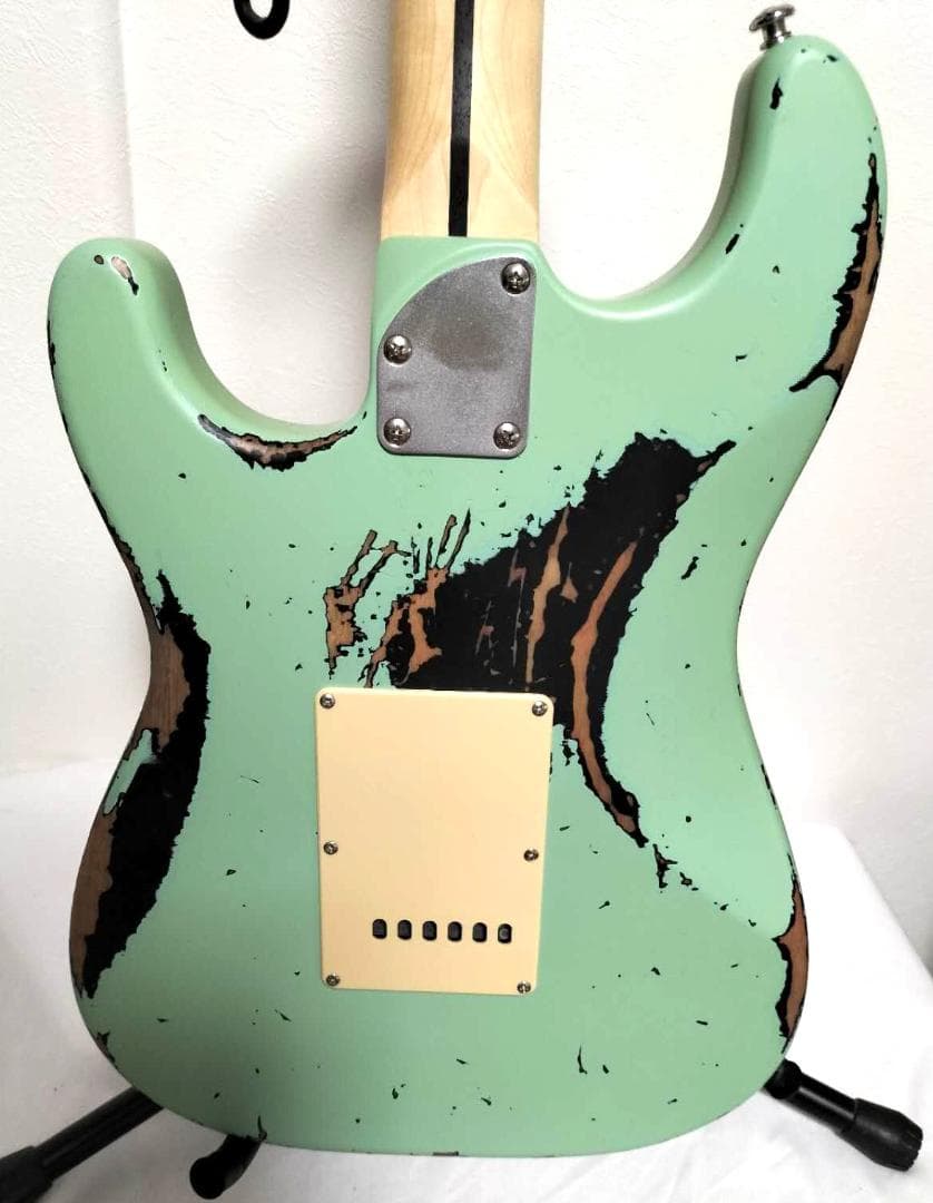 ストラトシンライン②　ハードレリックサーフグリーン　SSH　ステンレスフレット