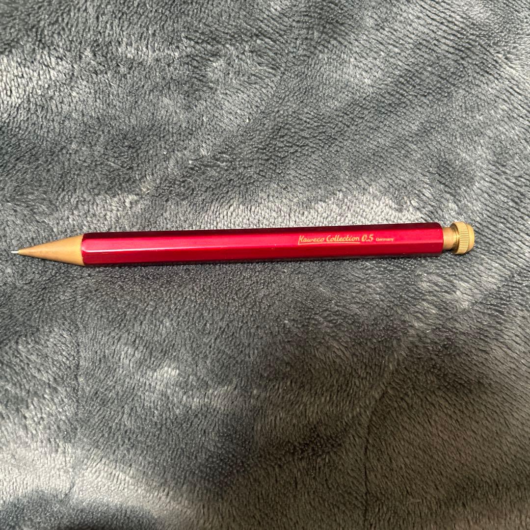 赤いシャープペンシル 本体