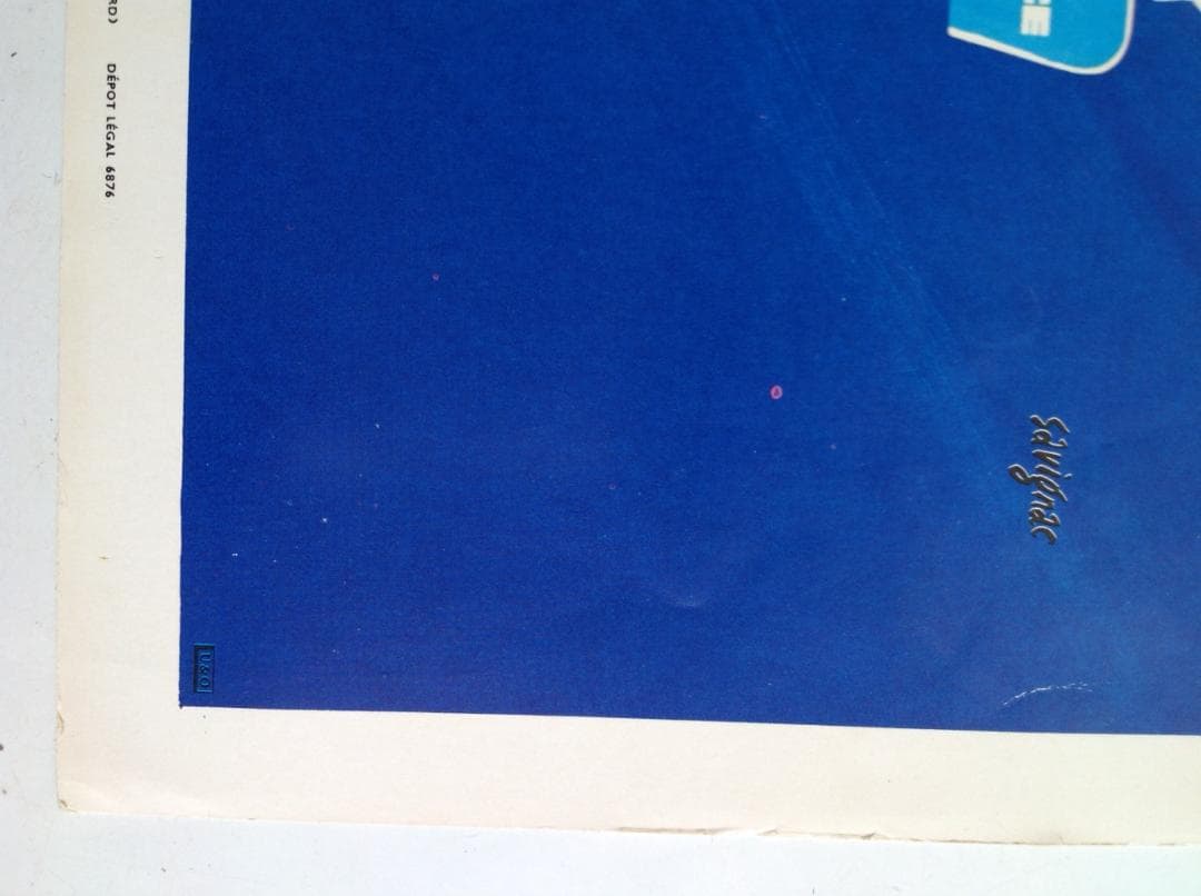 古い雑誌広告とブルボンキーホルダー　エールフランス　ブロカント　ヴィンテージ