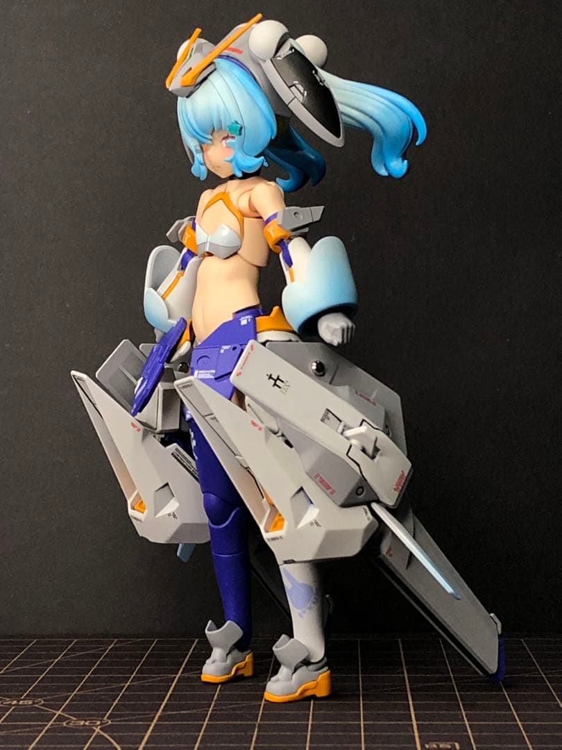 メガミデバイス PUNI☆MOFU トゥーンドウォート　塗装済み完成品