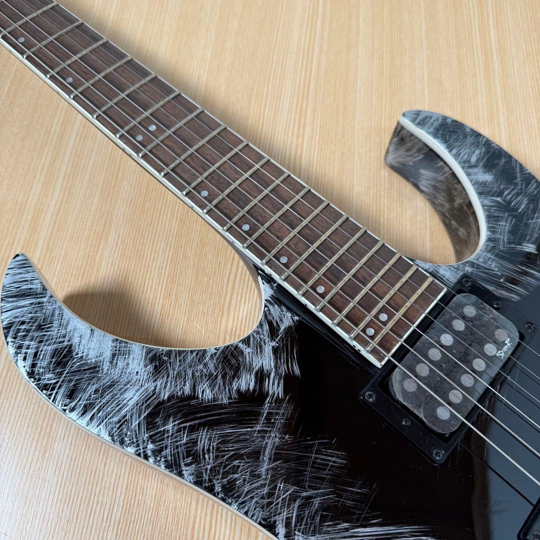 SPEAR GUITARS エレキギター　6 弦ギター