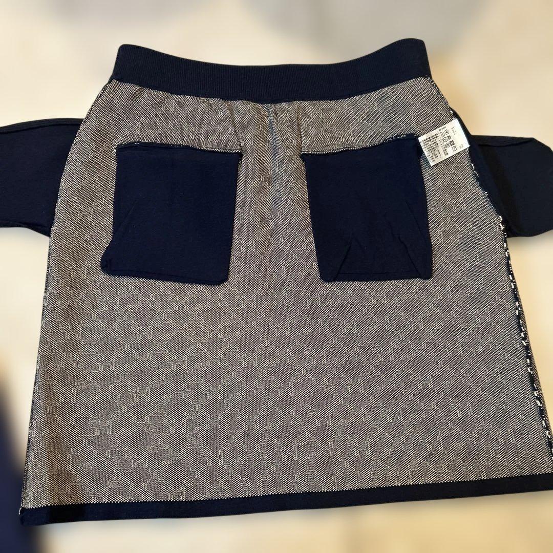 お値段変更ネイビー 幾何学模様 スカート 新品タグ付ゴルフウェアセットアップ
