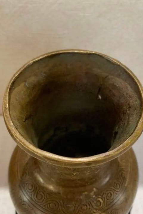 花瓶 中國骨董品 乾隆年製 在銘　真鍮製