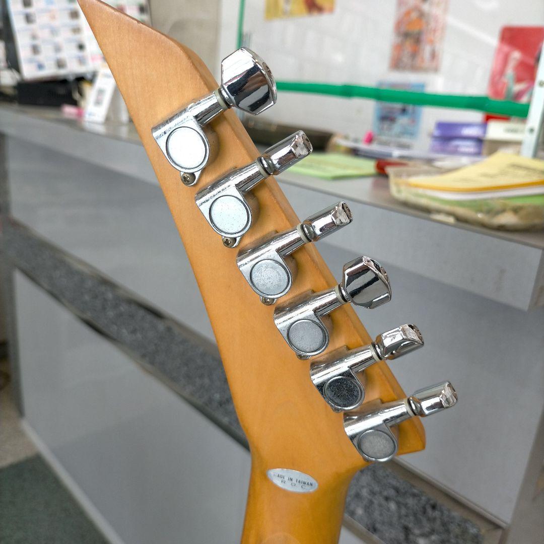 FERNANDES ピンク エレキギター