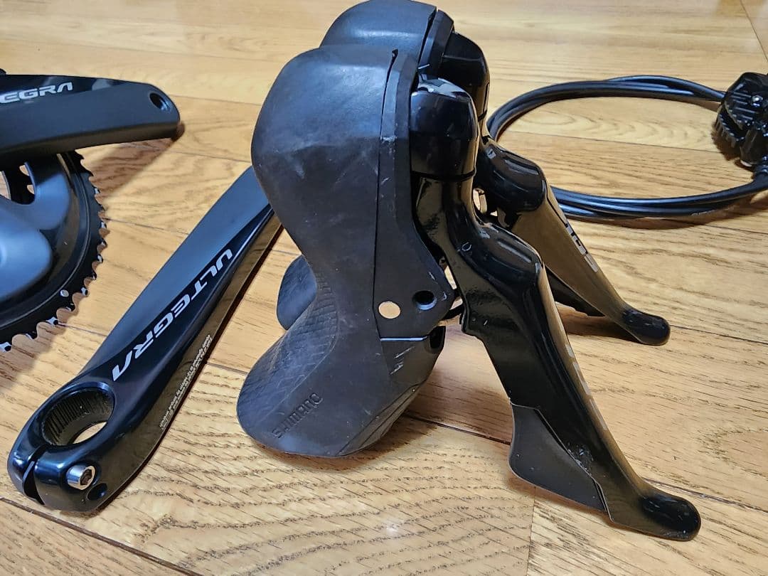 SHIMANO 105 油圧 11速(クランクのみULTEGRA)