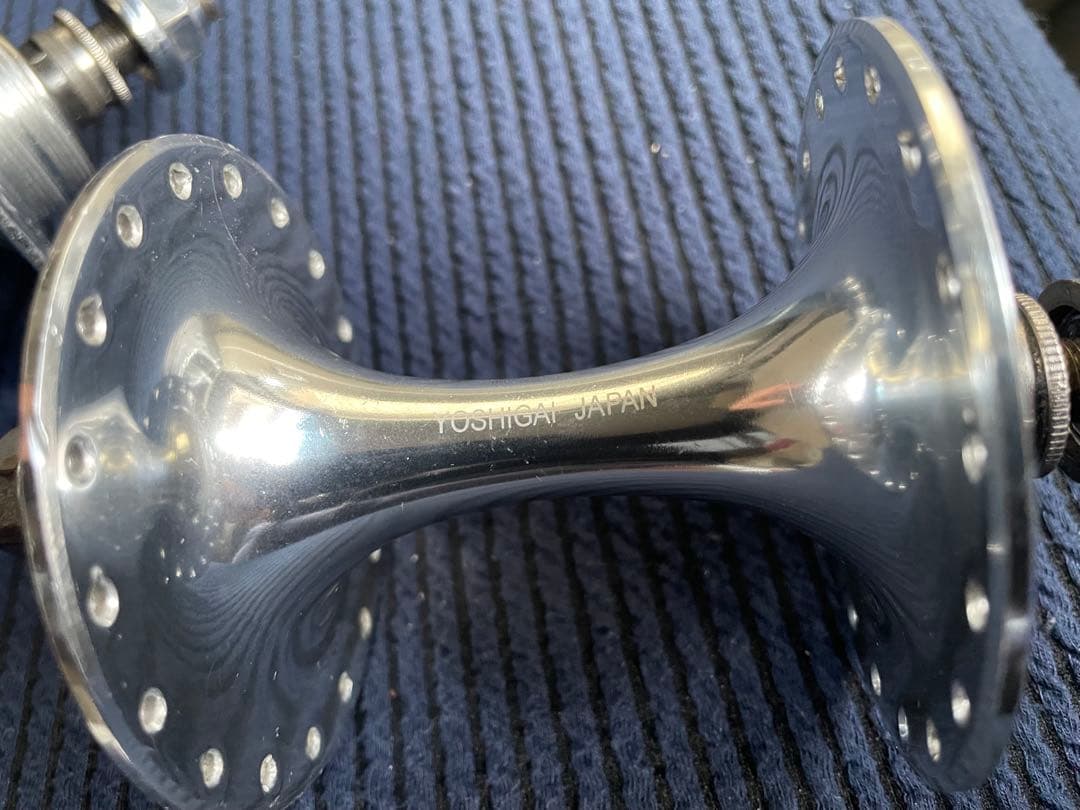 NJS YOSHIGAI GRANCOMPEPRO ハブ　競輪　ピスト