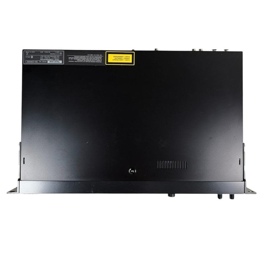 TASCAM ソリッドステートCDステレオオーディオレコーダーSS-CDR200