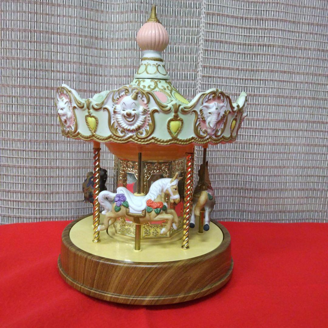 ☆☆☆本日特価！【WACO 陶器製メリーゴーランド ジャンク品】